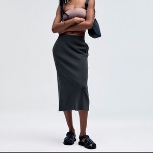 Lululemon Softstreme High-Rise Midi Skirt